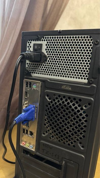 компютер LG IPS FULLHD та системний блок