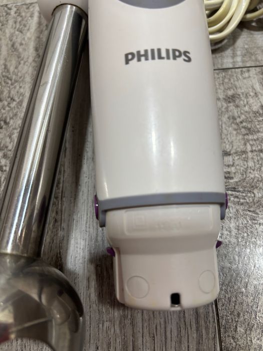 Продам блендер Philips
