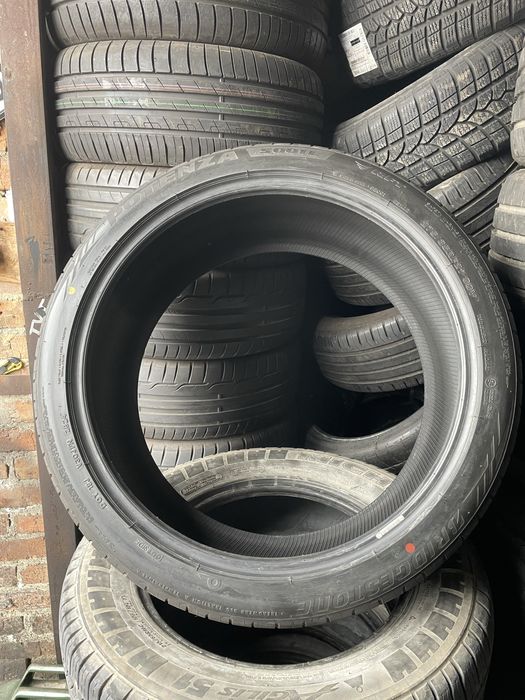 275/35/21+245/40/21 R21 Bridgestone Potenza S001L  RFT /JAPAN/ як нові