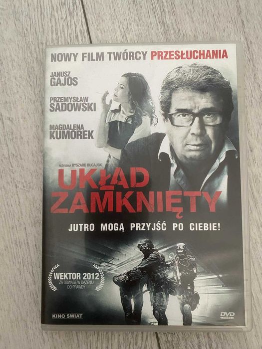 Układ zamknięty film DVD!