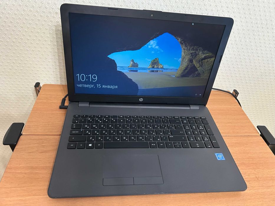 Ноутбук HP 250 G6 в хорошем состоянии