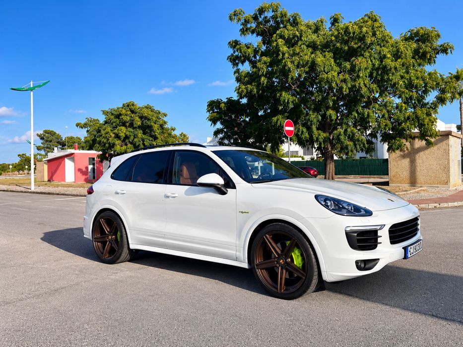 Porsche Cayenne S E-Hybrid 416CV | 12/2017 | 129.000KM | Full Extras — photo 2