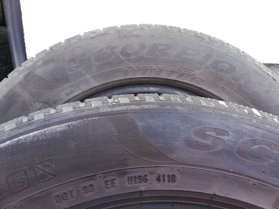 4 opony zimowe Pirelli 215/65R17, bieżnik 6/6,5mm.