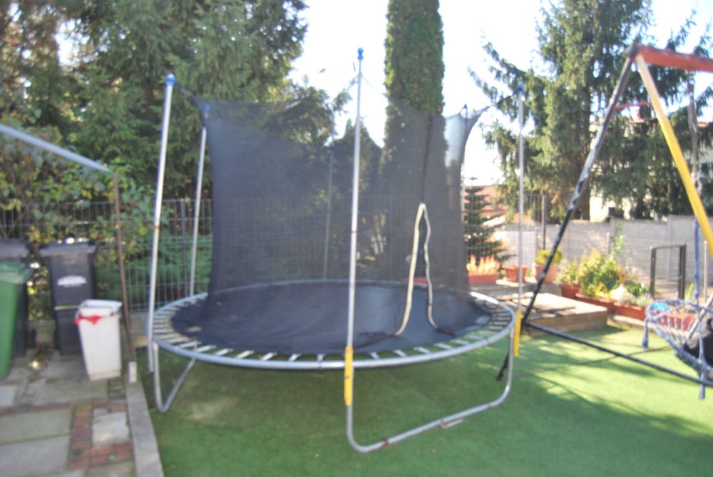 trampolina dla dzieci