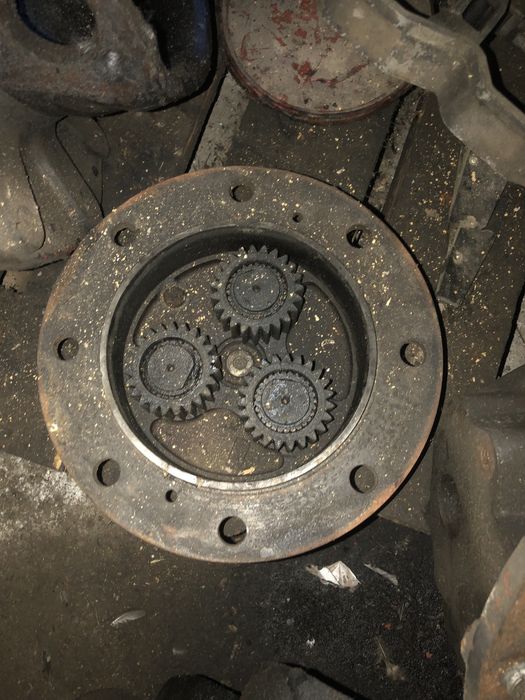 John deere zwrotnica most przedni