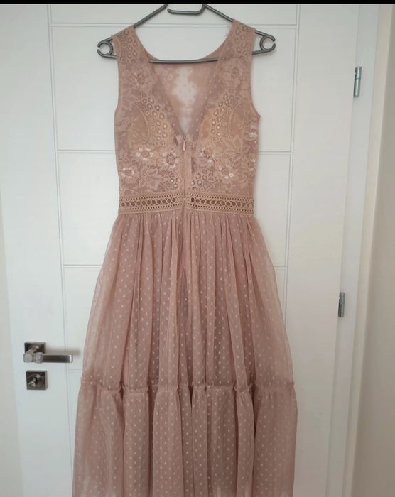 Piękna sukienka Soky Soka