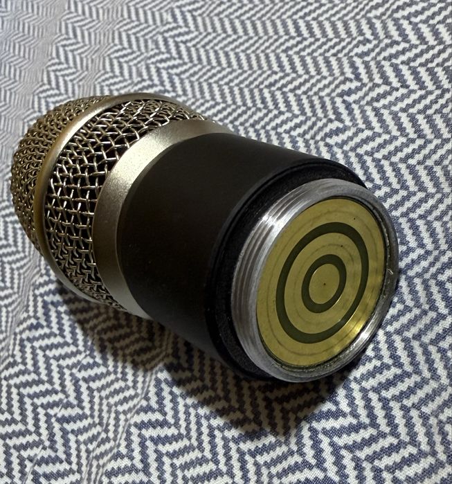 Продам капсулю  LINE 6 XD-V55