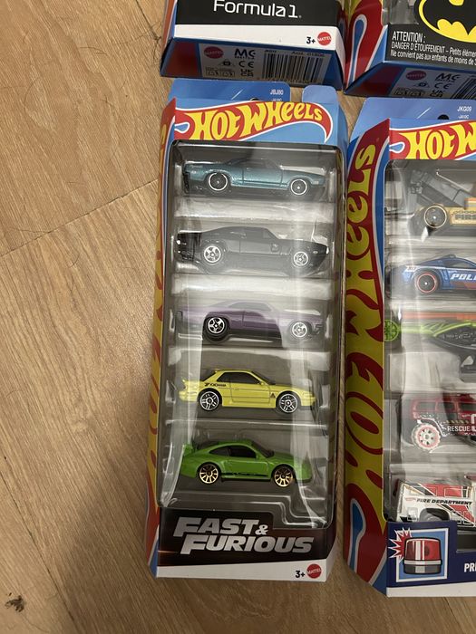 HotWheels pack 5