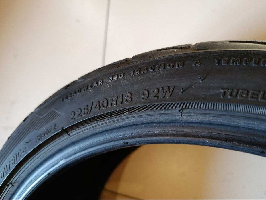 Пара шин (2шт) б/у 225/40R18 92W Firestone Firehawk Indy 500