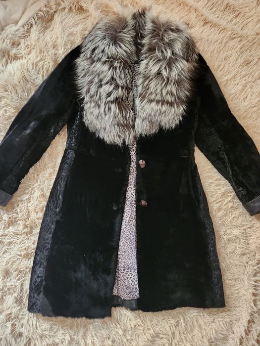 Натуральна шуба з мутону