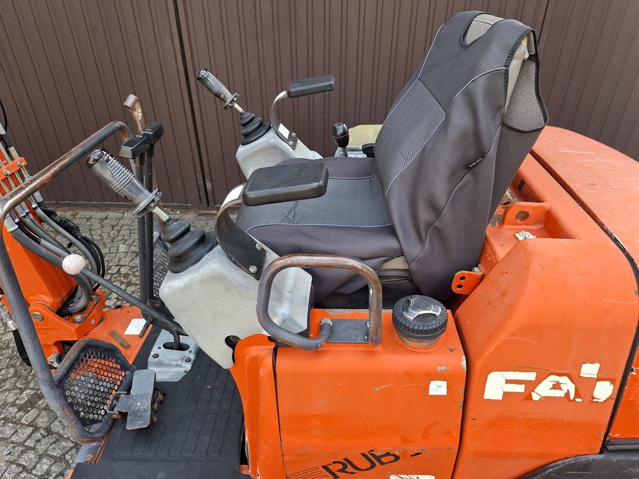 Minikoparka Fai 215 oryginal kubota Yanmar