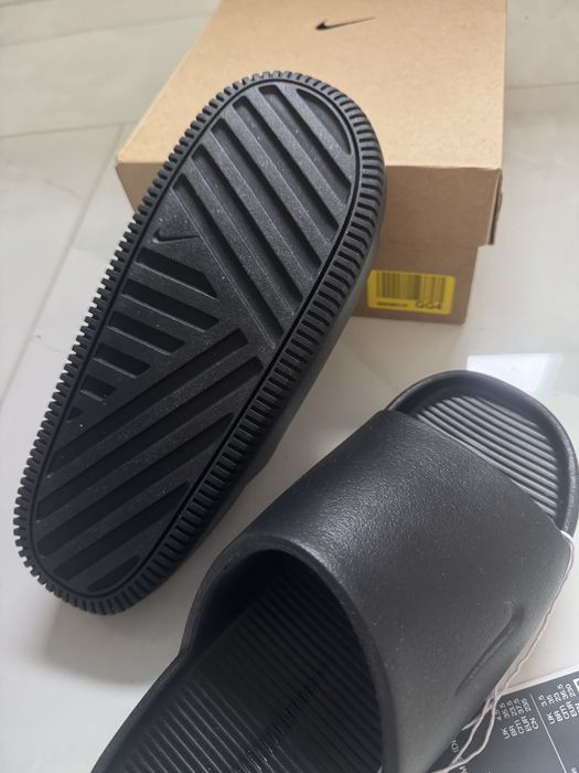 Nike calm slide