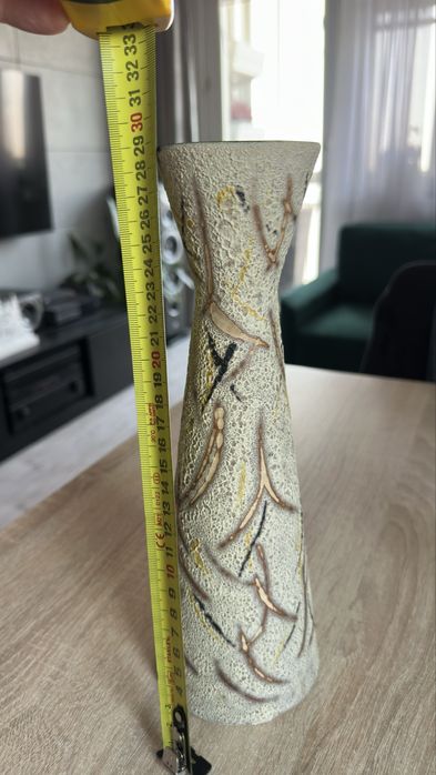 Wazon ceramiczny typu LAVA