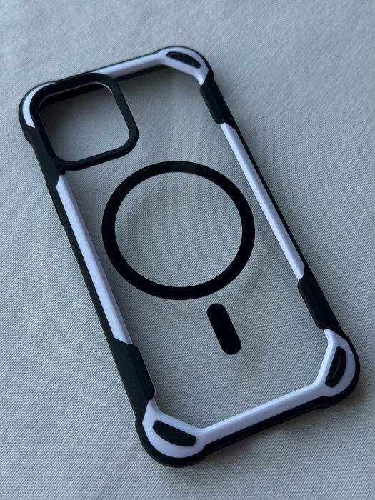 Чохол на iPhone 12 pro та iPhone 12