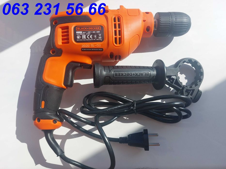 Дриль ударний Black+Decker BEH200