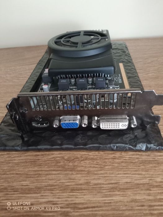 Placa gráfica ASUS GDR5 1GB