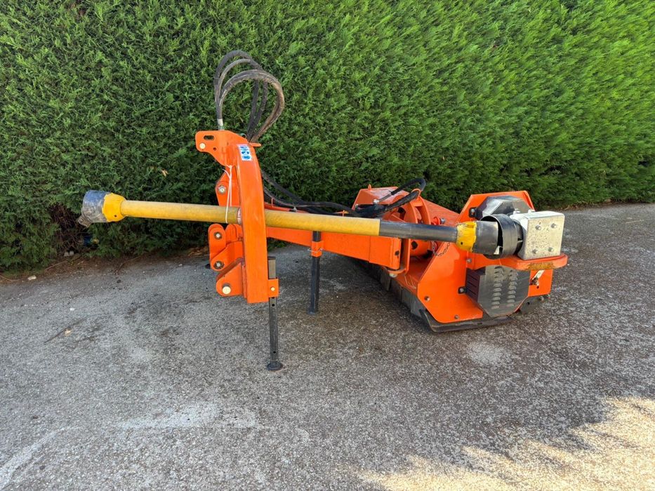 Triturador articulado Zepplin