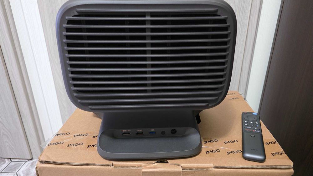 Projektor Jmgo N3 Ultimate 4K 5800 Ansi  Google TV + Stojak Jmgo