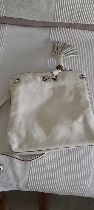 7 malas senhora, rapariga