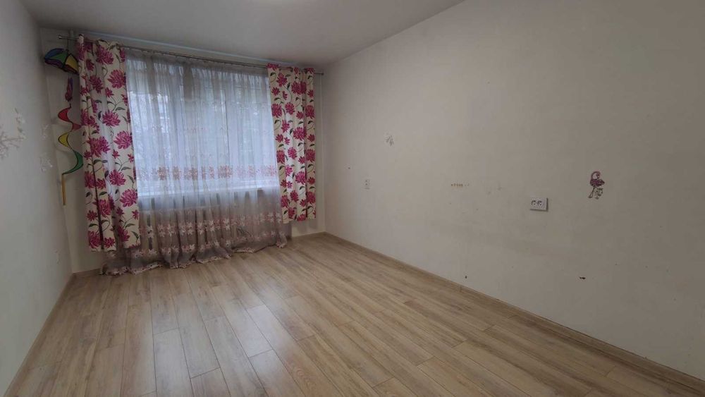 Продам 2кв на Виставуе 45000₴
