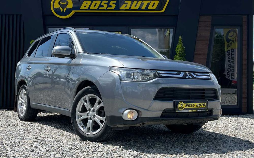 Mitsubishi Outlander 2012