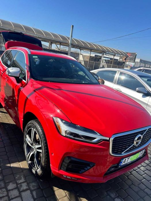 Volvo XC60 2018 II покоління  •  2.0 T8 Geartronic (390 к.с.) PHEV AWD  •  R-Design