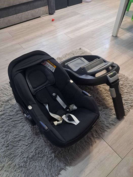 Fotelik MAXI COSI z Bazą