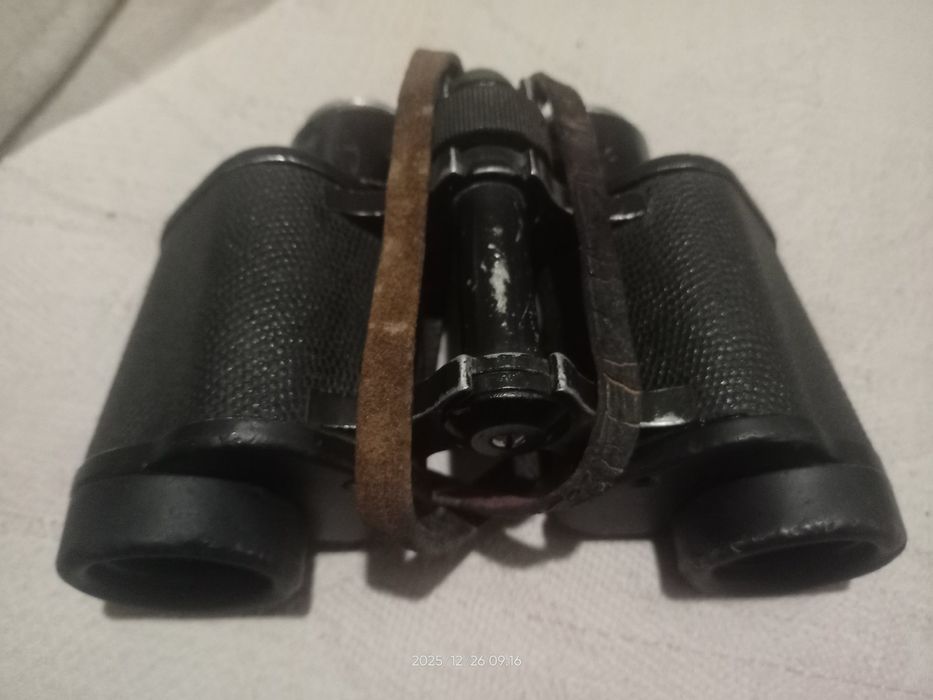 Продам бинокль БПЦ4 8х30.