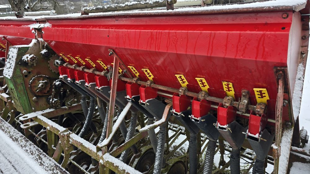 Сівалка сз 3.6 в гарному стані. Сзт сз 3.6 сівник сеялка