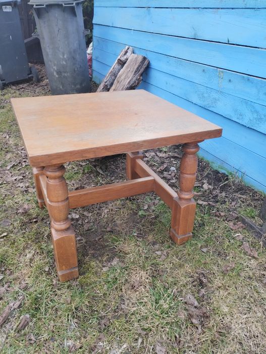 Stolik dębowy sprzedam