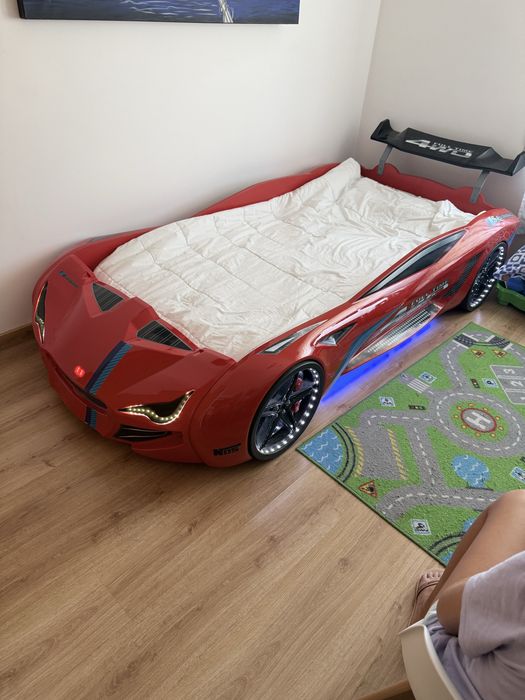 Cama carro para crianca com colchao