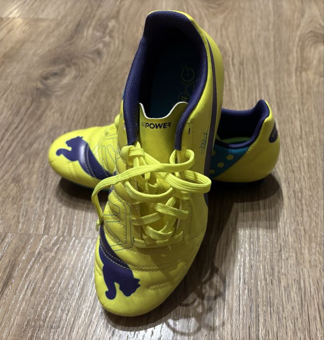 Buty piłkarskie Puma rozm. 38