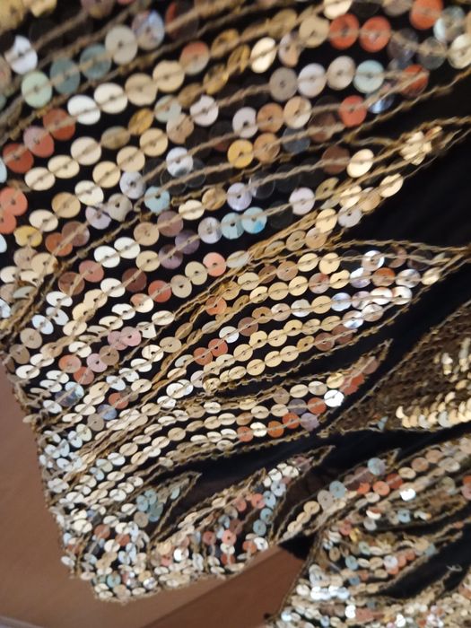 Top borboleta lantejoulas preto e dourado, tamanho único