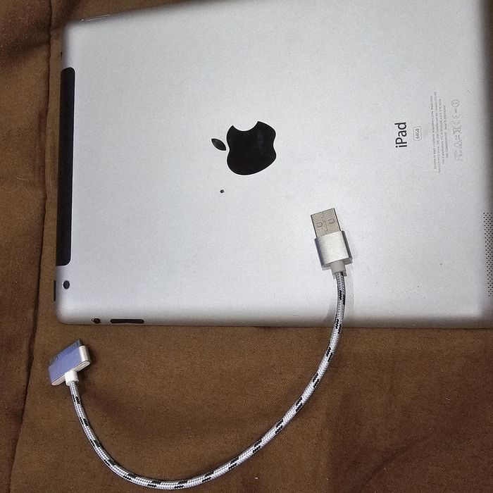 iPad  2  планшет 64