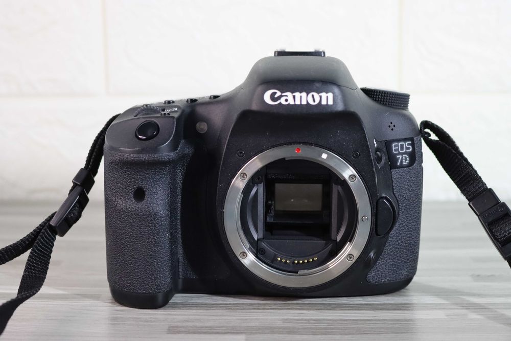 Aparat Canon EOS 7D Body