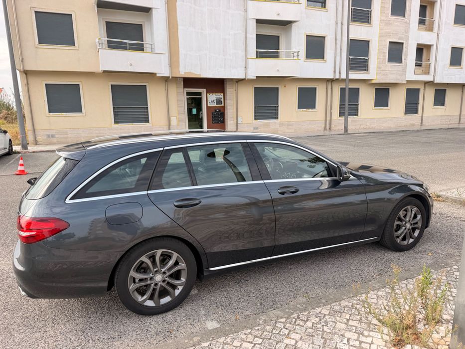 Mercedez-Benz C220d