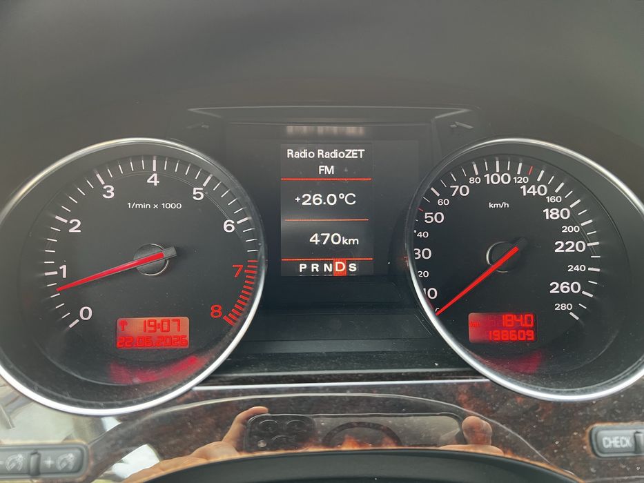 Audi A8 D3 niski przebieg !!!