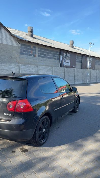 Volkswagen Golf  V