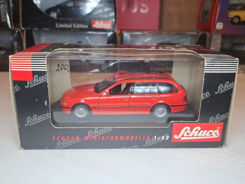 BMW 5-Series E39 1:43 Schuco