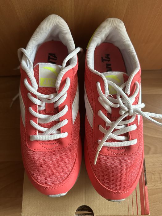 Кроссовки кросівки anta