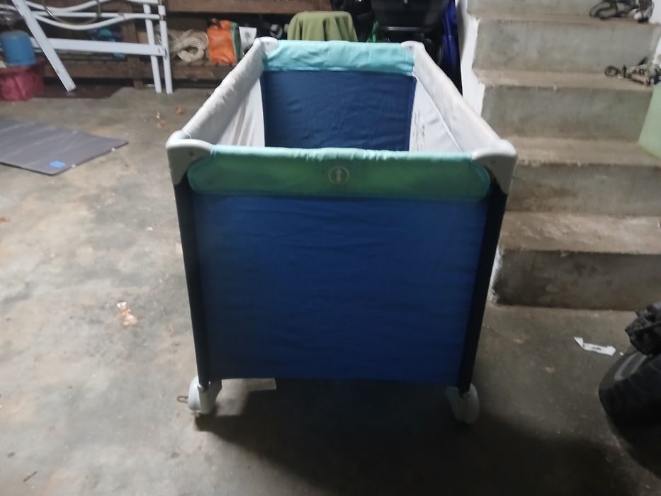 berço/cama de viagem