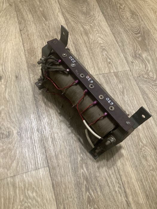 Трансформатор підсилювача потужності радіостанції