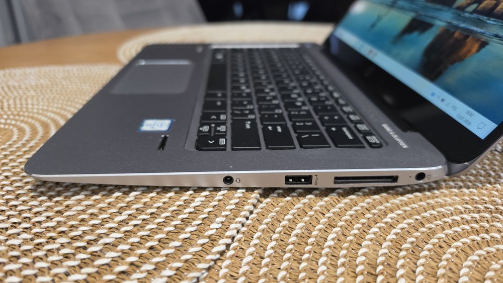 Laptop hp EliteBook 1030 G1