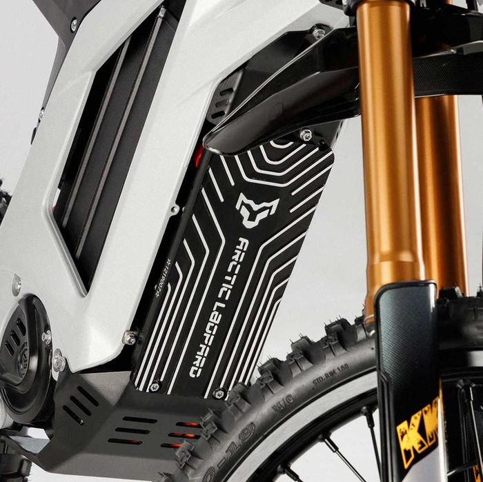 Мотоцикл електричний Arctic CLOUDED XE PRO S ENDURO  Електромотоцикл