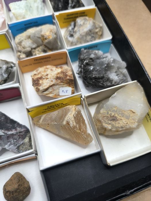 Conjunto de minerais