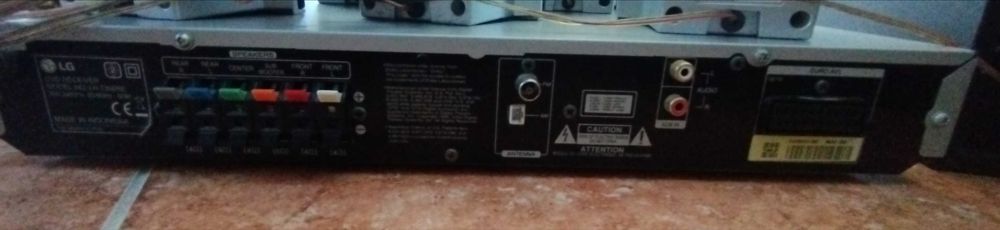 DVD com sistema de som LG