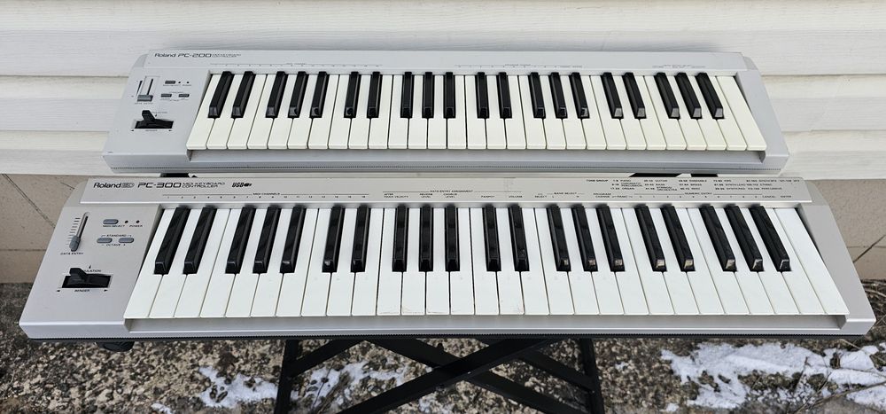 Midi клавіатура Roland РС300, 200/Miditech MT-61 .,б/у з Німеччини