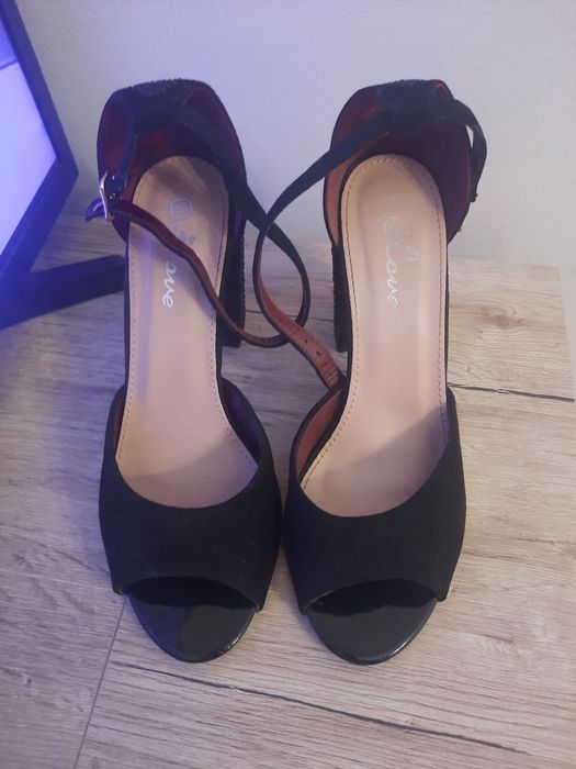 Босоніжки жіночі 36р.