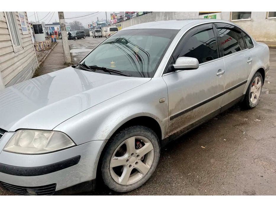Вітровики для Volkswagen Passat B5 (1997-2005) Полікарбонат HIC (4 шт)