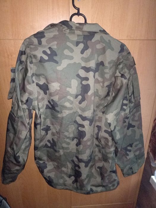 Mundur polowy zadbany